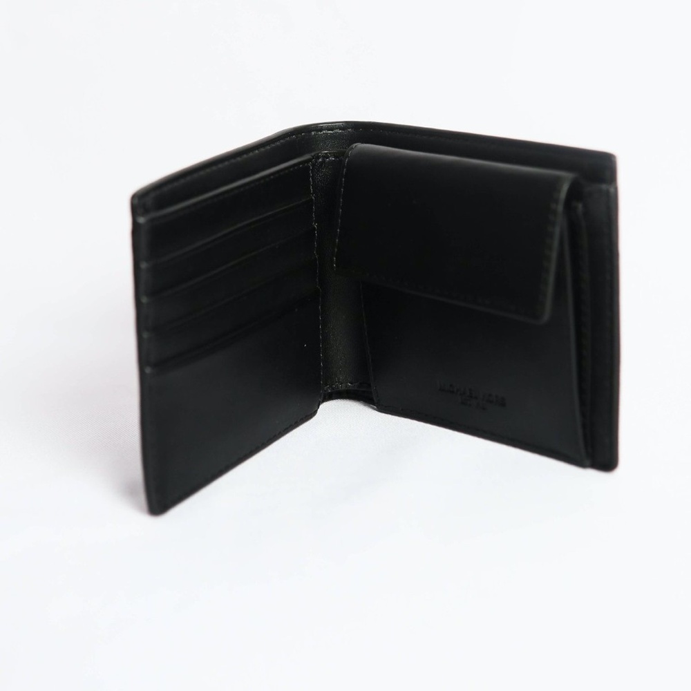 Michael Kors Cooper Billfold Wallet W/Coin Pocket - Picture 3 of 5